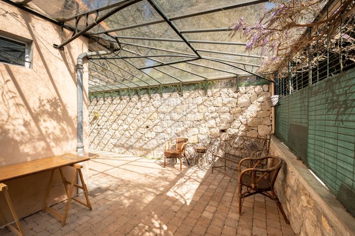 Image No.15-4 Bed House for sale