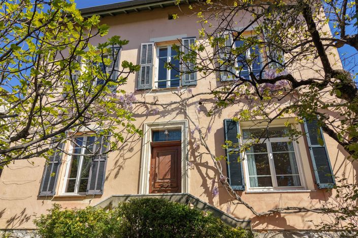 Image No.2-4 Bed House for sale