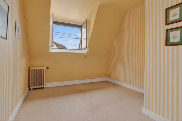 Image No.13-4 Bed House for sale