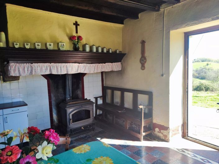 Image No.7-5 Bed House for sale