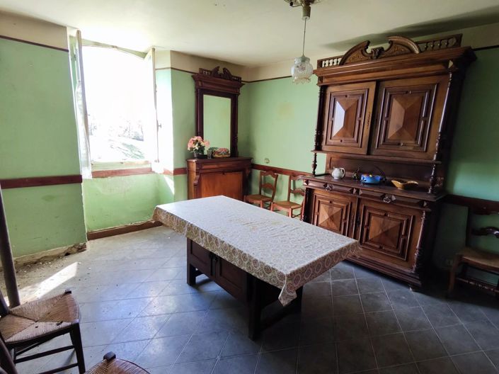 Image No.8-5 Bed House for sale