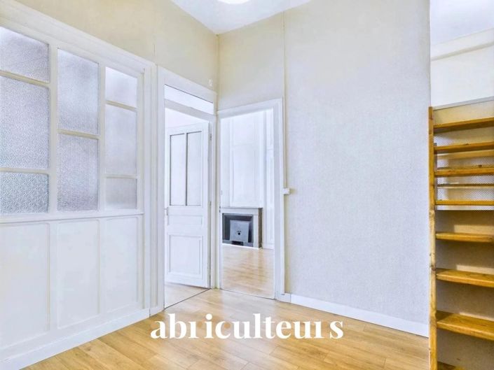 Image No.9-1 Bed Apartment for sale