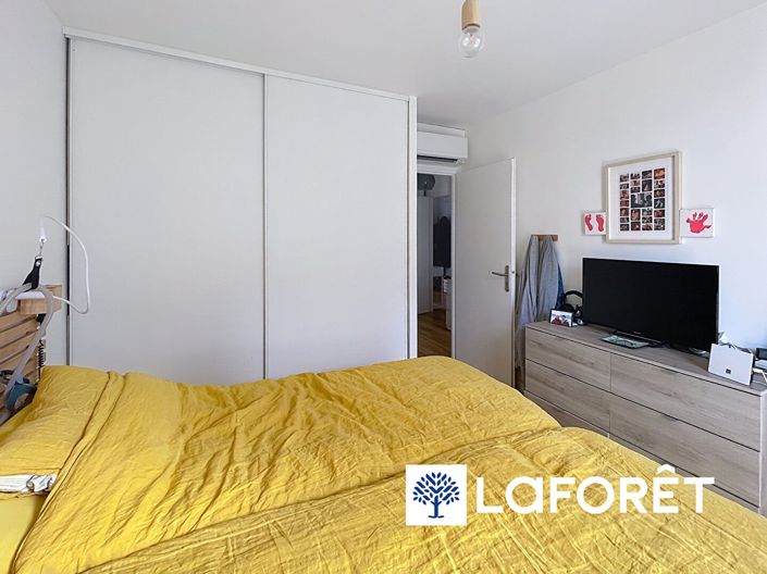 Image No.16-2 Bed Apartment for sale