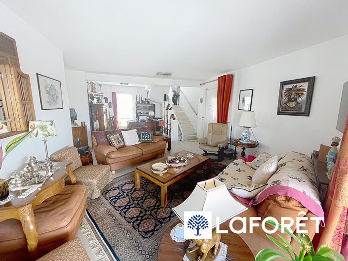 Image No.7-3 Bed Apartment for sale