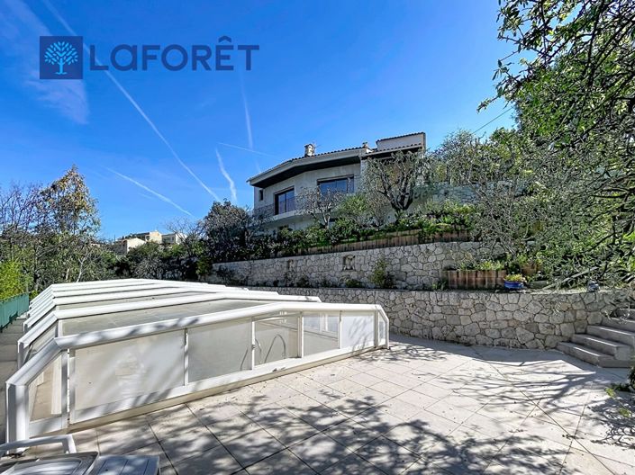 Image No.15-5 Bed House for sale