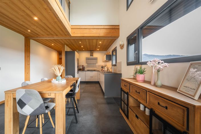 Image No.3-3 Bed House for sale