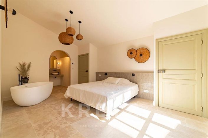 Image No.11-Maison de 9 chambres à vendre à Maussane-les-Alpilles