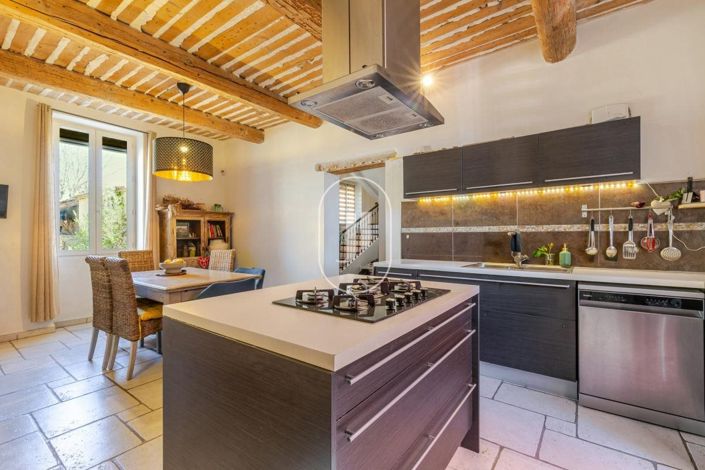 Image No.2-17 Bed House for sale