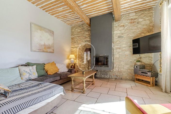 Image No.5-17 Bed House for sale