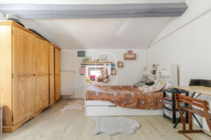 Image No.9-17 Bed House for sale