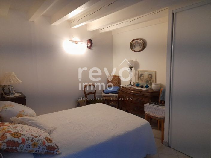 Image No.12-3 Bed House for sale