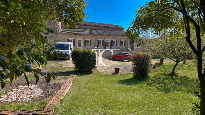 Image No.3-4 Bed House for sale