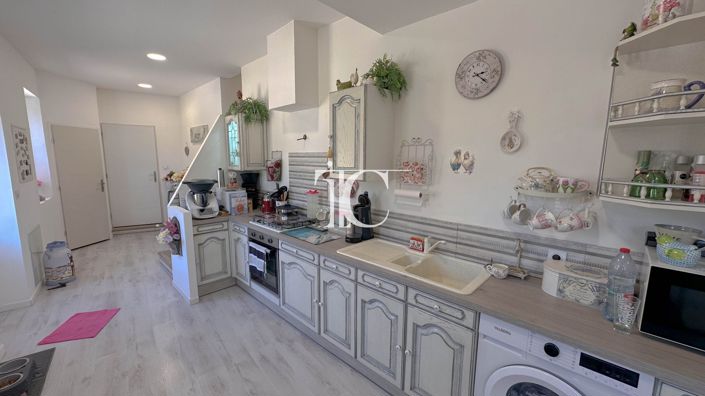 Image No.7-4 Bed House for sale