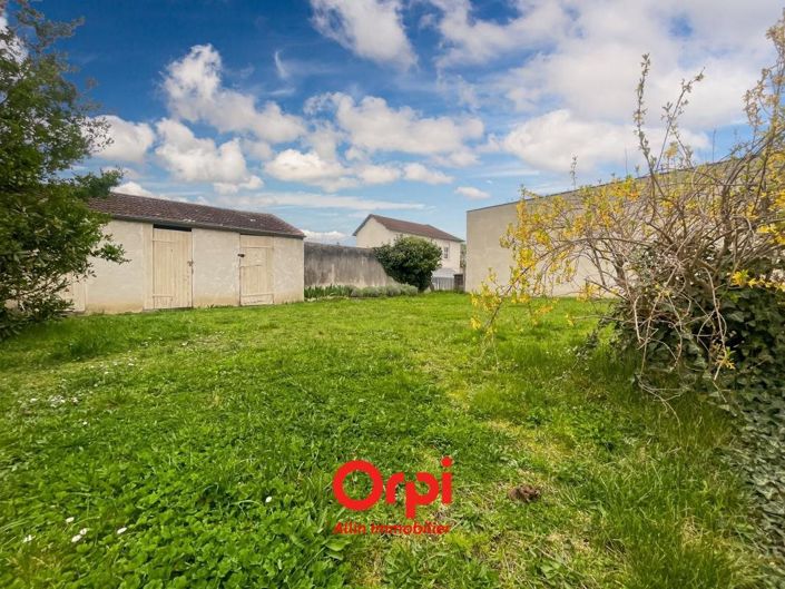 Image No.14-Propriété à vendre à Montluçon