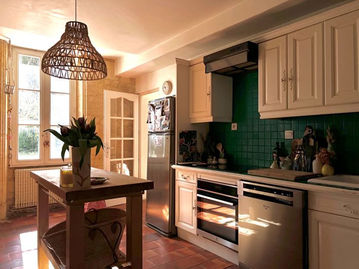 Image No.8-6 Bed House for sale