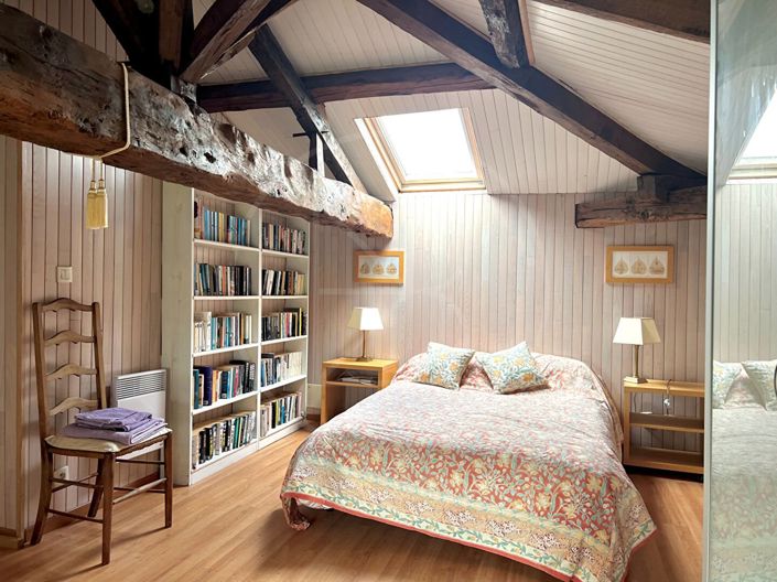 Image No.15-4 Bed House for sale