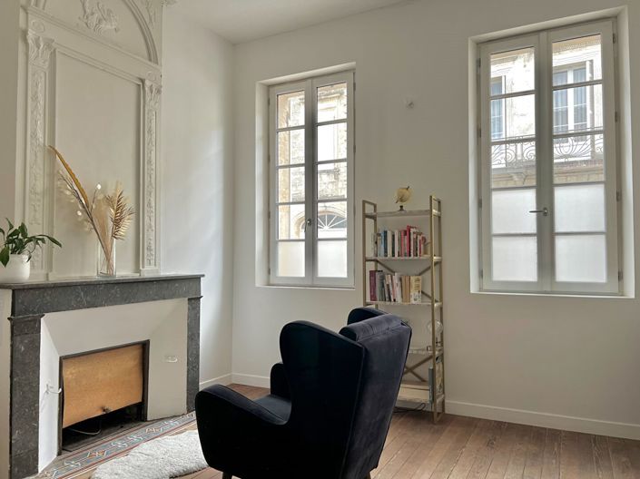 Image No.6-5 Bed House for sale