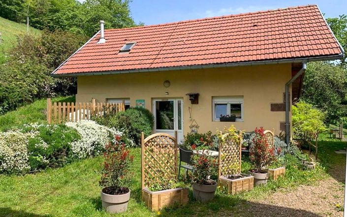 Image No.15-7 Bed Property for sale