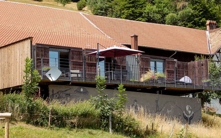 Image No.18-7 Bed Property for sale