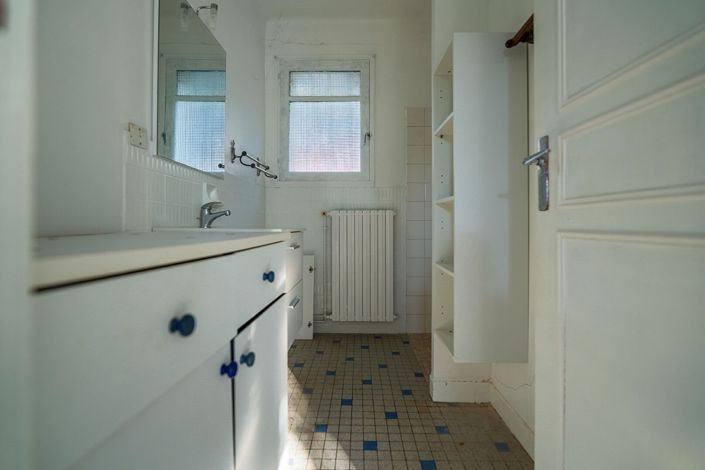 Image No.14-3 Bed House for sale