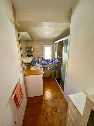 Image No.10-2 Bed House for sale