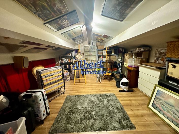 Image No.12-2 Bed House for sale