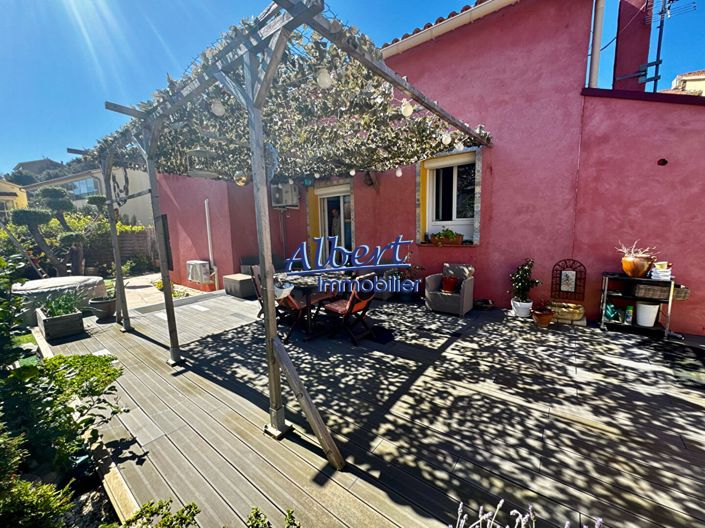 Image No.13-2 Bed House for sale