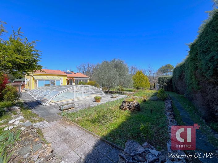 Image No.12-3 Bed House for sale