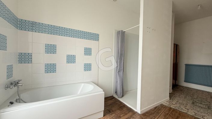 Image No.12-4 Bed House for sale