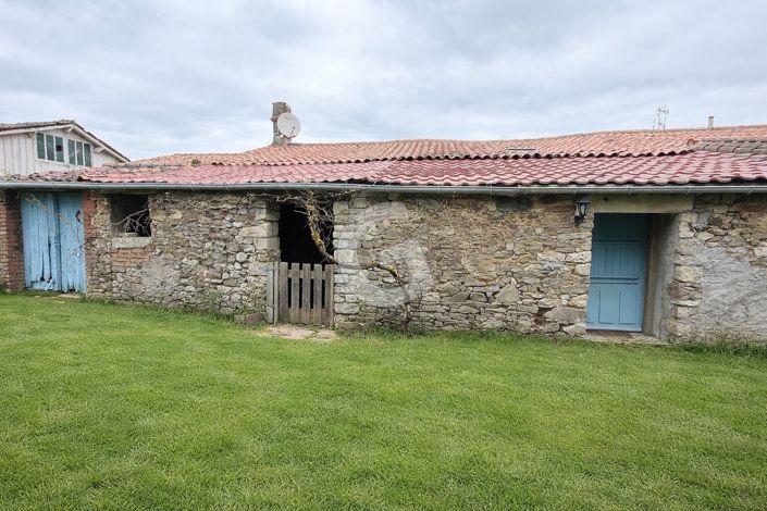 Image No.15-4 Bed House for sale