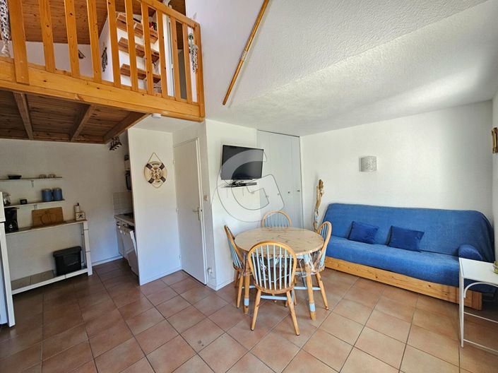 Image No.3-1 Bed House for sale