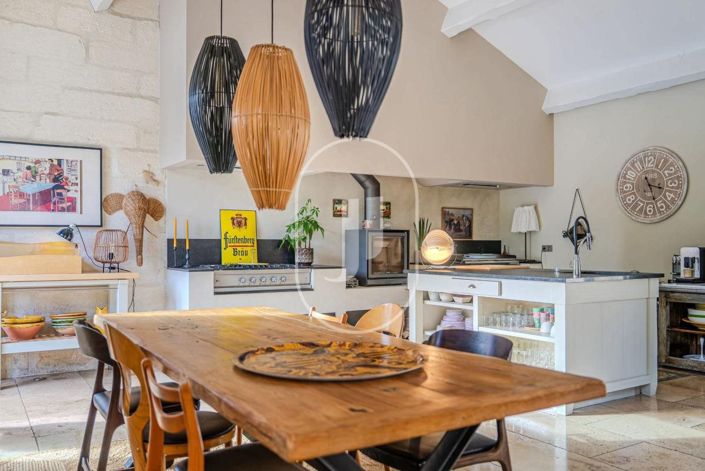 Image No.6-4 Bed House for sale