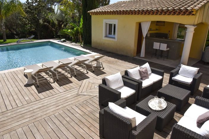 Image No.21-7 Bed House for sale