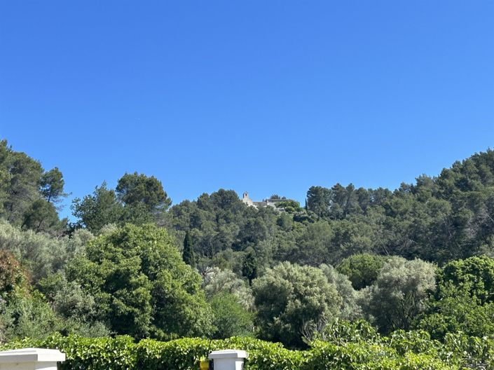 Image No.35-7 Bed House for sale