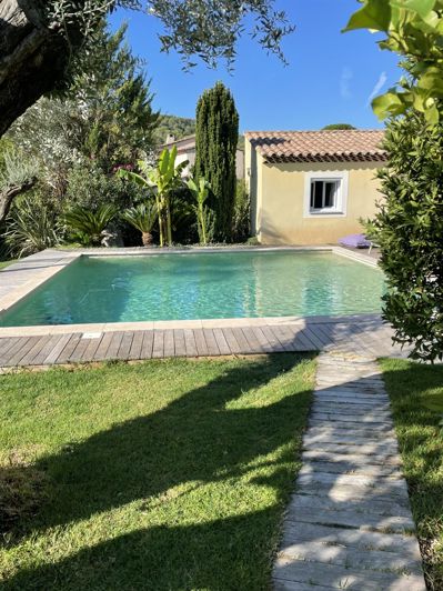 Image No.37-7 Bed House for sale