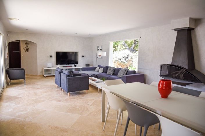 Image No.7-7 Bed House for sale