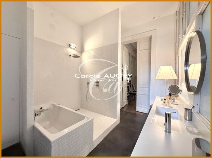 Image No.16-4 Bed Apartment for sale