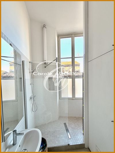 Image No.17-4 Bed Apartment for sale