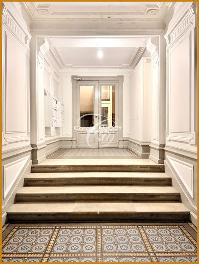 Image No.19-4 Bed Apartment for sale