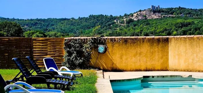 Image No.16-17 Bed House for sale