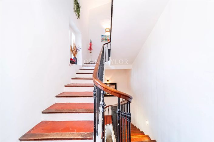 Image No.27-17 Bed House for sale