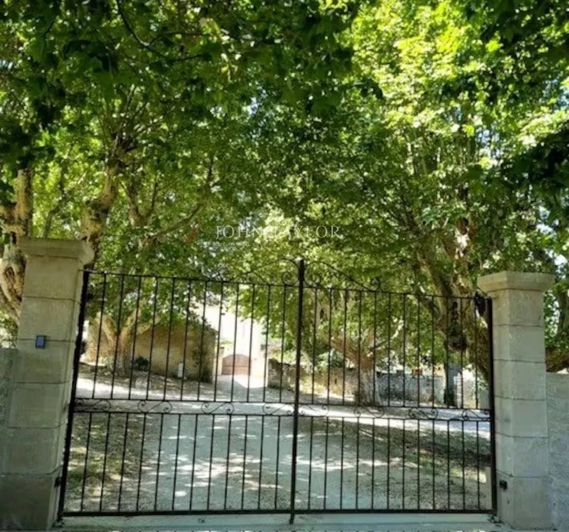 Image No.29-17 Bed House for sale