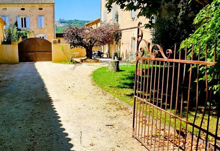 Image No.30-17 Bed House for sale