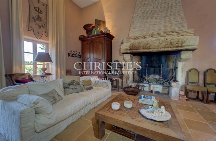 Image No.6-3 Bed House for sale