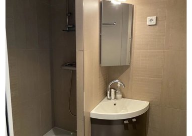 aexuyzm31525kpw86