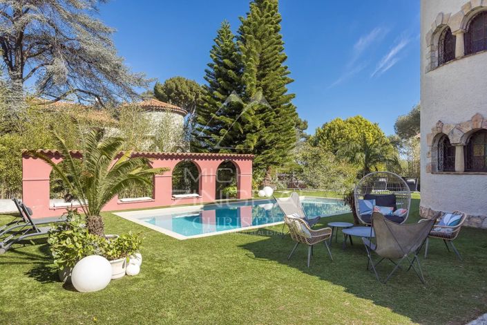 Image No.17-4 Bed House for sale