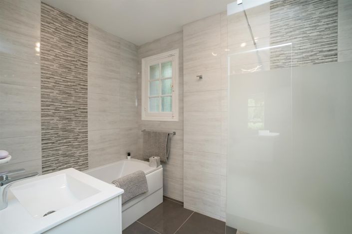 Image No.17-4 Bed House for sale