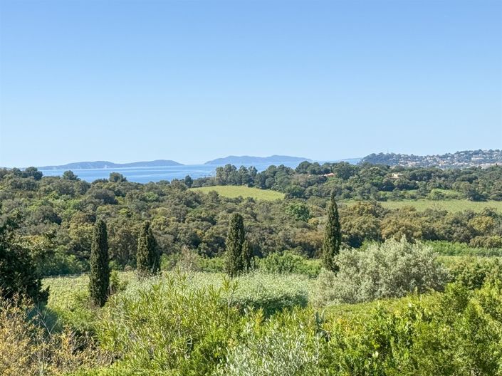 Image No.31-4 Bed House for sale