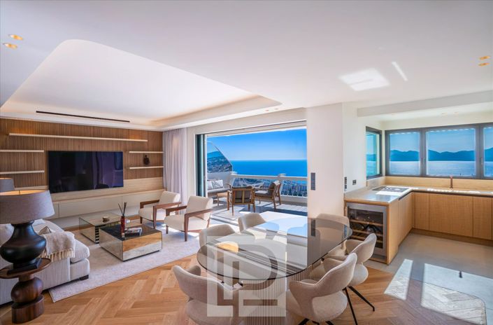 Image No.3-Appartement de 2 chambres à vendre à Cannes