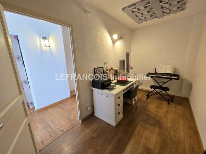 Image No.14-Maison de 5 chambres à vendre à Peymeinade